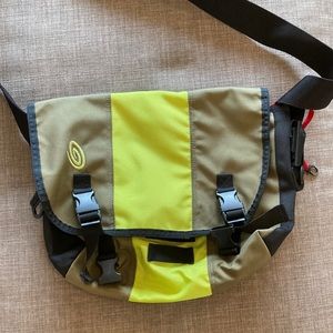 Timbuk2 Custom Classic Messenger Bag Medium